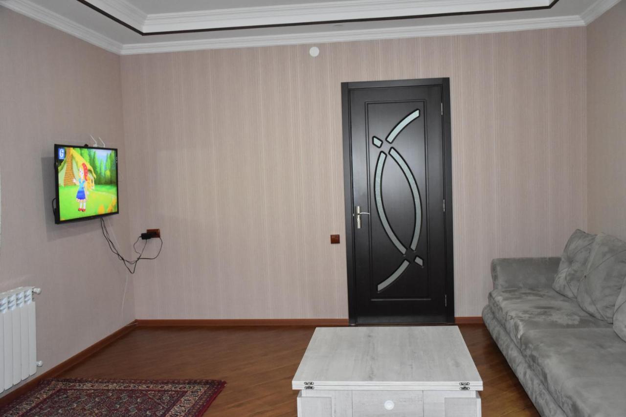 Guest House Ana Borjomi Esterno foto